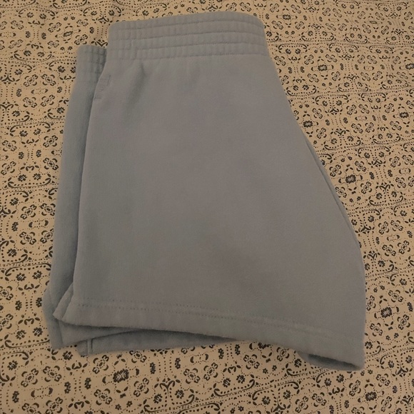 Tna sweatshorts - Picture 2 of 3